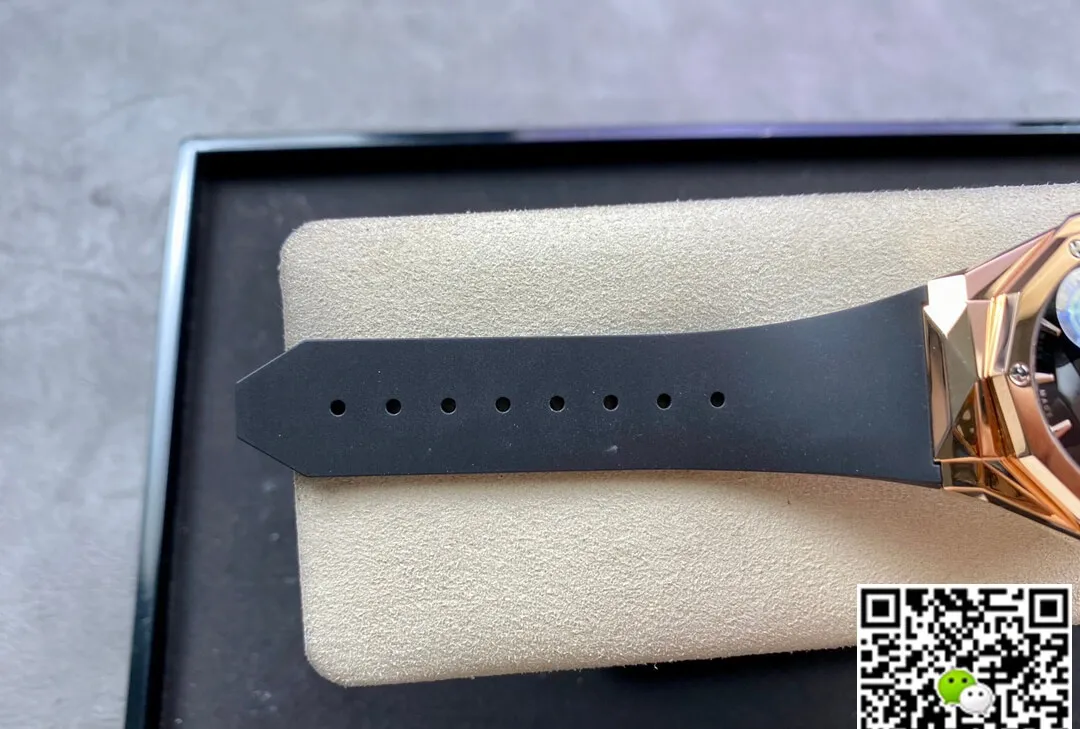 Hublot Classic Fusion 550.OS.1800.RX.ORL19 APS Factory 1:1 Best Edition Replica Watch Black Rubber Strap